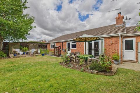3 bedroom detached bungalow for sale, The Beeches, Upton-Upon-Severn