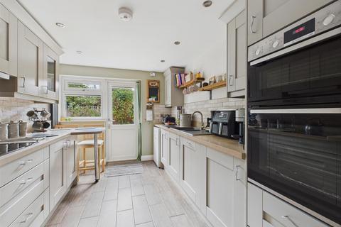 3 bedroom detached bungalow for sale, The Beeches, Upton-Upon-Severn
