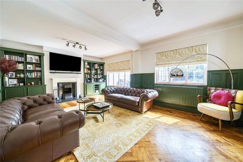 5 bedroom detached house for sale, Upper Park Road, Surrey GU15