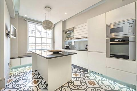 3 bedroom flat for sale, George Street, London W1H