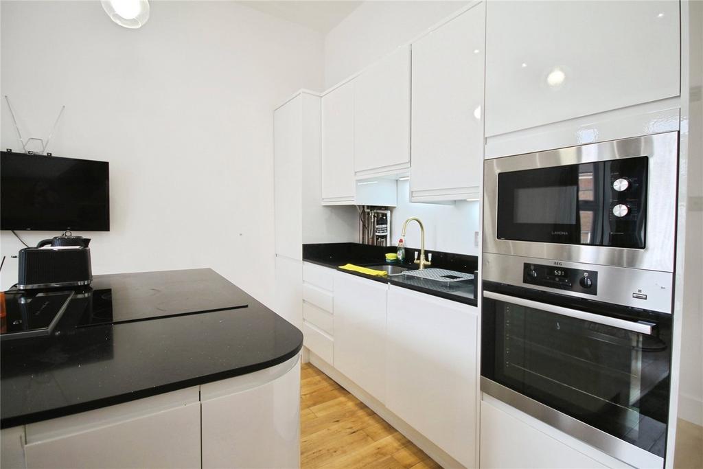 Reception/Kitchen