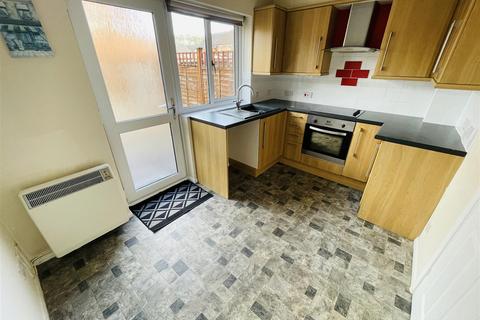 33 Barnsley Close, Atherstone, CV9 2DG