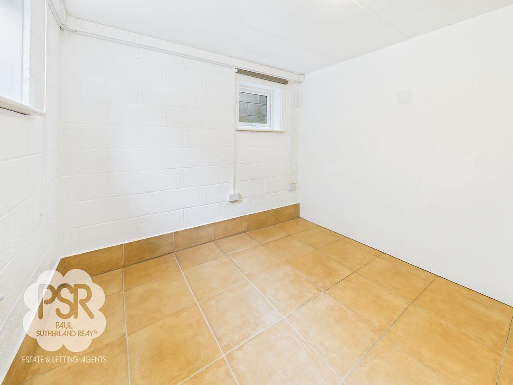 Annexe Room One
