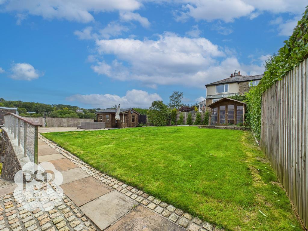 Rear Garden - Elevated Lawn