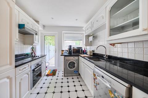3 bedroom flat for sale, Buckland Crescent, Belsize Park, NW3