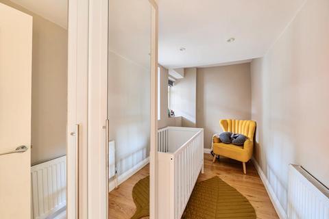 3 bedroom flat for sale, Buckland Crescent, Belsize Park, NW3