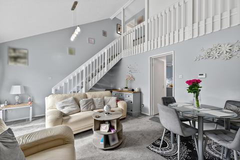 38 Braehead, Girdle Toll, Irvine, KA11 1BE