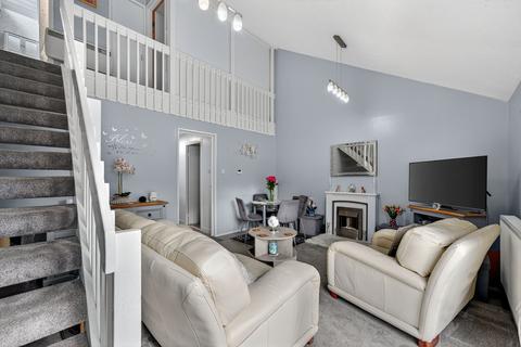 38 Braehead, Girdle Toll, Irvine, KA11 1BE