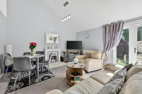 38 Braehead, Girdle Toll, Irvine, KA11 1BE