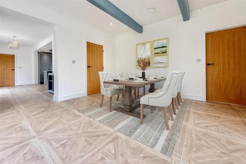 Hall Farmhouse Hall Lane, Fiskerton, Lincoln, LN3 4HT