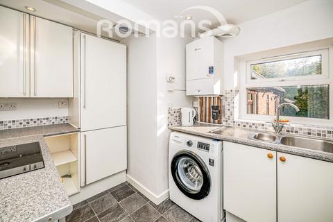 1 bedroom flat to rent, Coningsby Court, High Wycombe, HP13