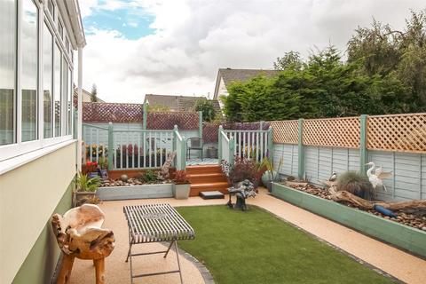 16 Gate Field Road, Bideford, EX39 3QX