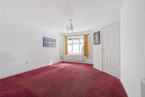 undefined, Avondale Gardens, Hounslow, TW4