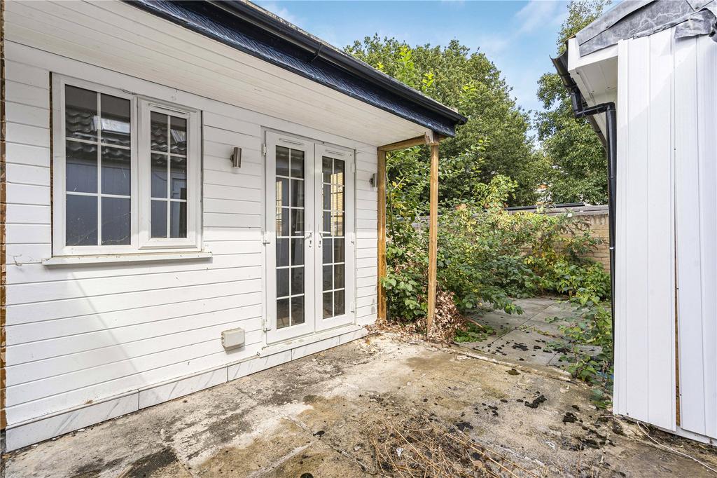 Outbuilding