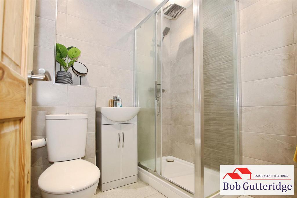 First floor shower room