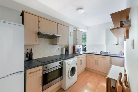 undefined, Overton Road, Sutton
