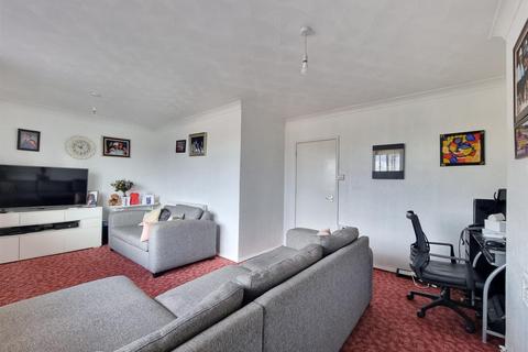 undefined, Chelmer Crescent, Barking