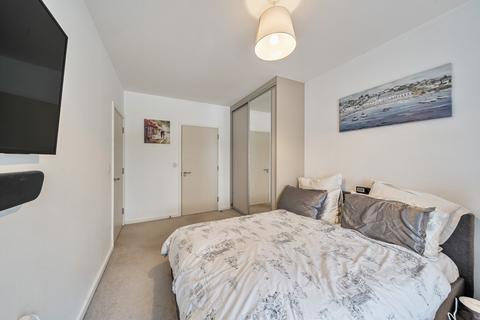 2 bedroom apartment for sale, Hera Avenue, Barnet, EN5
