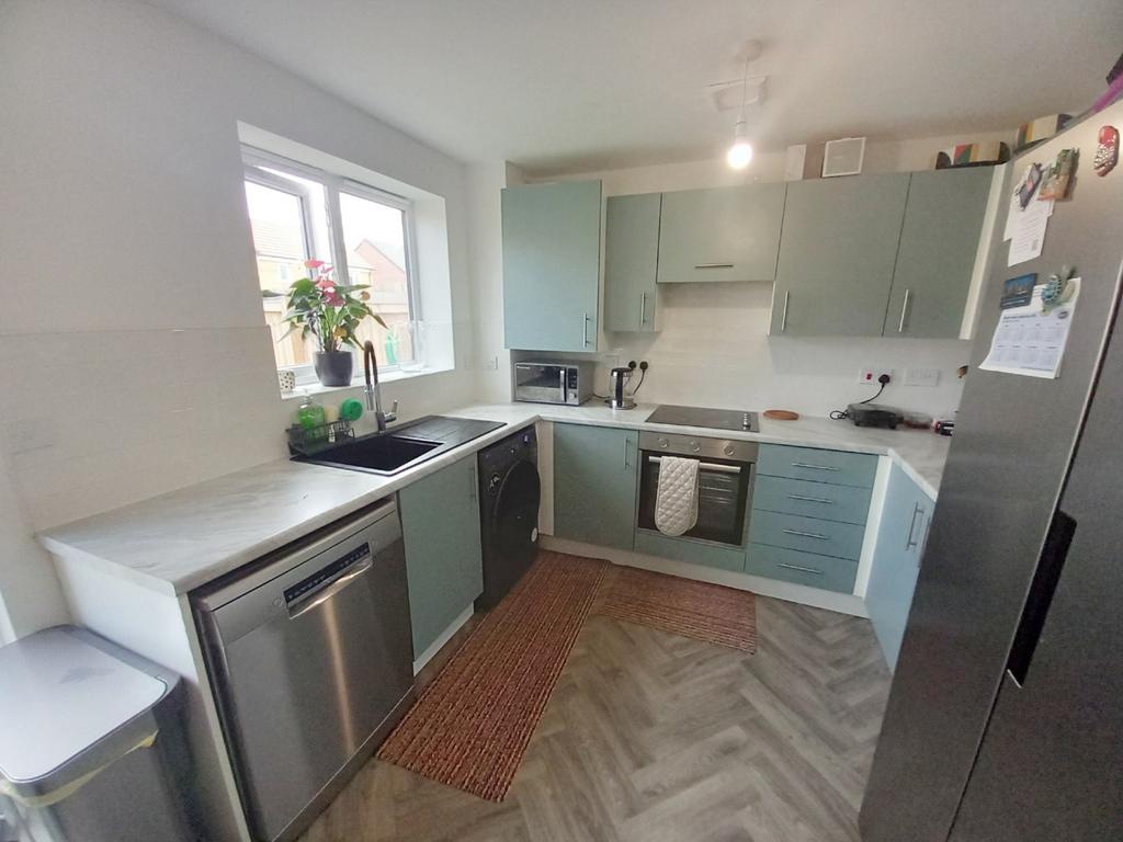 Dining kitchen