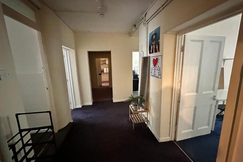 4 bedroom flat to rent, Pembroke Road, Bristol BS8