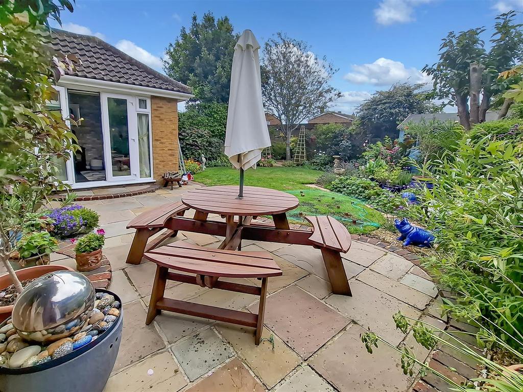 Garden Edit-blue sky please.jpg