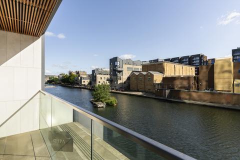 3 bedroom flat to rent, Book House, City Road, London EC1V