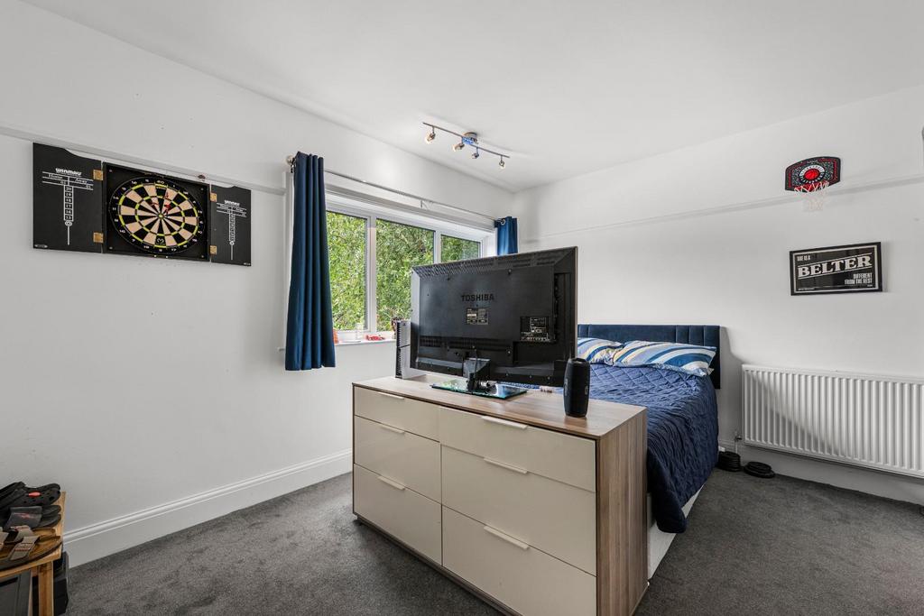 BEDROOM 2 03.jpg