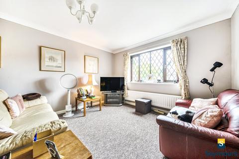 4 bedroom detached house for sale, Sutherland Drive, Guildford GU4