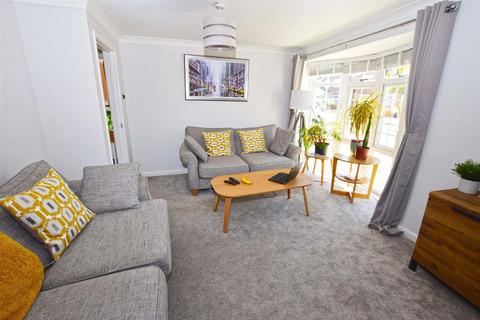 3 bedroom semi-detached house for sale, Tanker Hill, Rainham