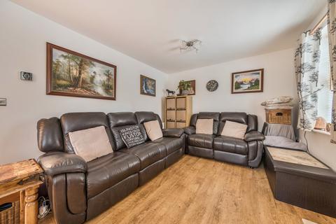 7 Coneygate, Meppershall, Shefford, SG17 5GB