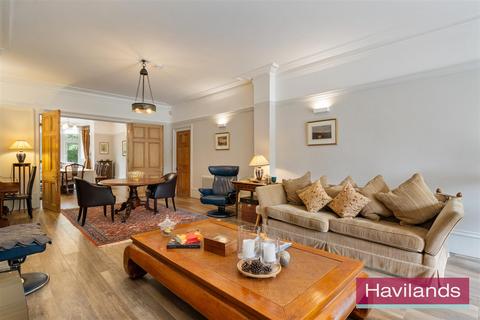 undefined, Broad Walk, Winchmore Hill