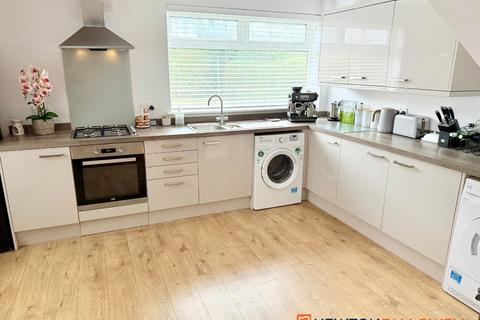 3 bedroom semi-detached house for sale, Braemer Road, 1 NG23