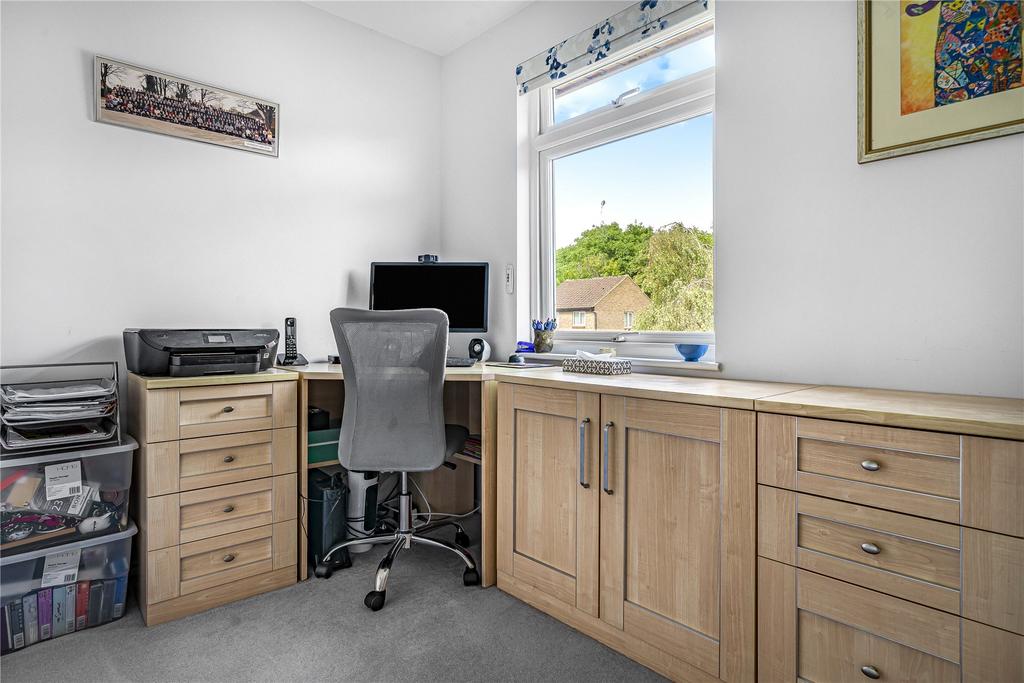 Bedroom/Study