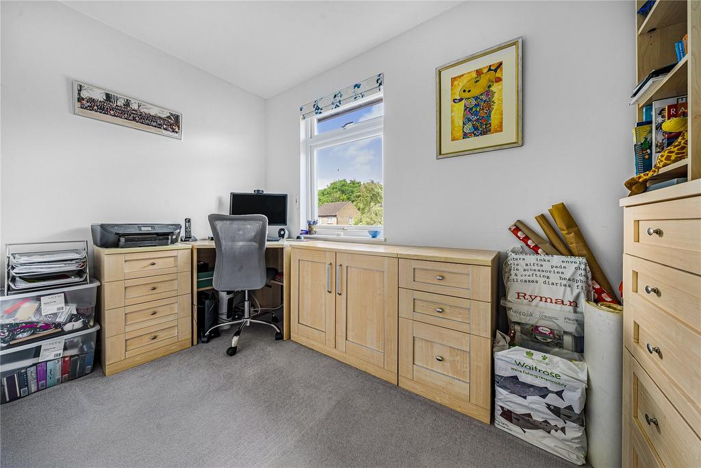 Bedroom/Study