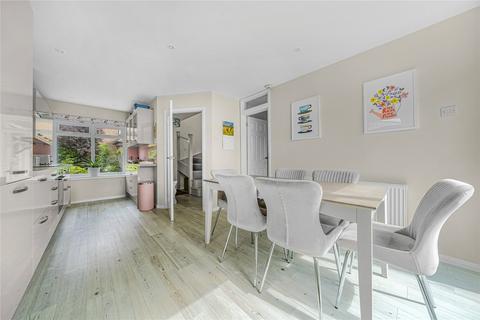 9 Alford Close, Guildford, GU4 7YL