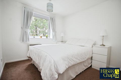 45 Brendans Close, Hornchurch, RM11 3UL