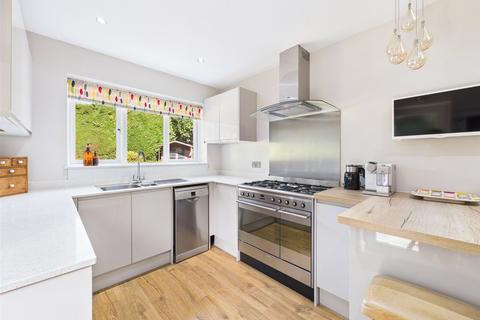 undefined, Appleton Way, Hucclecote, Gloucester, Gloucestershire, GL3