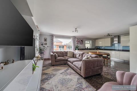 undefined, Harrow Crescent, Romford