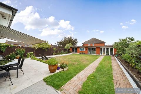 undefined, Harrow Crescent, Romford