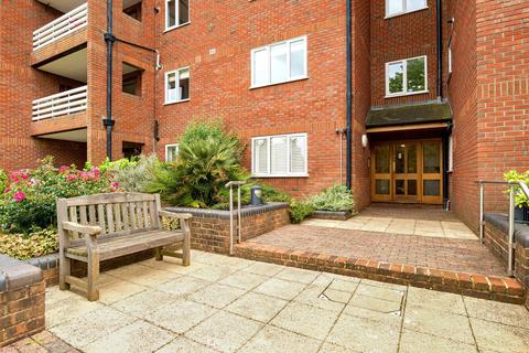 undefined, Forest Close, Chislehurst, BR7