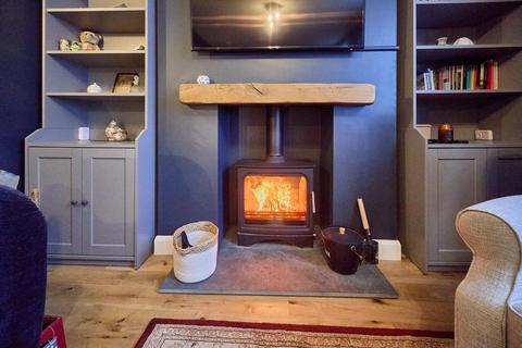 3 bedroom terraced house for sale, Church Street, Burbage