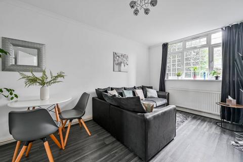 undefined, Spring Walk, E1, Tower Hamlets, London, E1