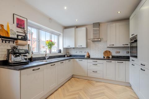 1 Baynes Row, Sherburn In Elmet, Leeds, LS25 6QR