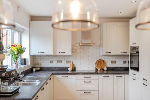 1 Baynes Row, Sherburn In Elmet, Leeds, LS25 6QR