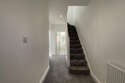 undefined, Wakemans Hill Avenue, London, Greater London, NW9