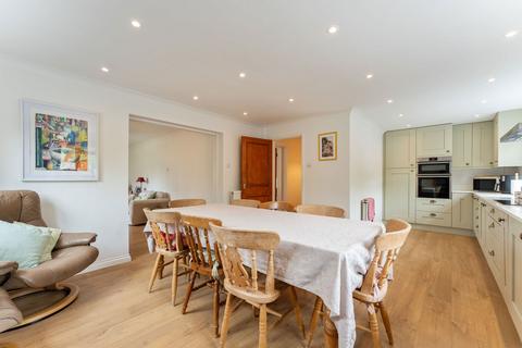 undefined, High Street, Warminster BA12