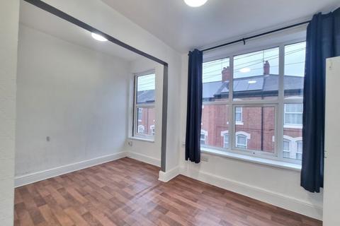 Studio to rent, Gopsall Street, Leicester