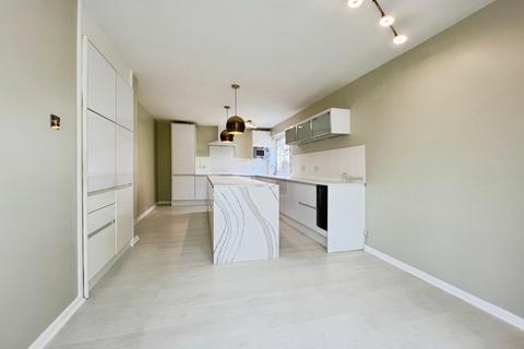 4 bedroom detached house for sale, Old Dover Road, Capel-Le-Ferne, Folkestone