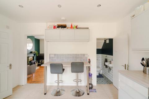 38 Brixham Road, Bristol, BS3 5LQ