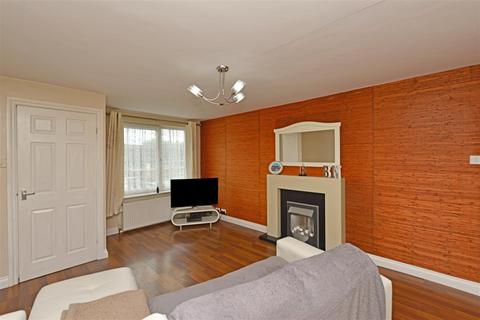 2 bedroom terraced house for sale, Cliffe Park Drive, Leeds